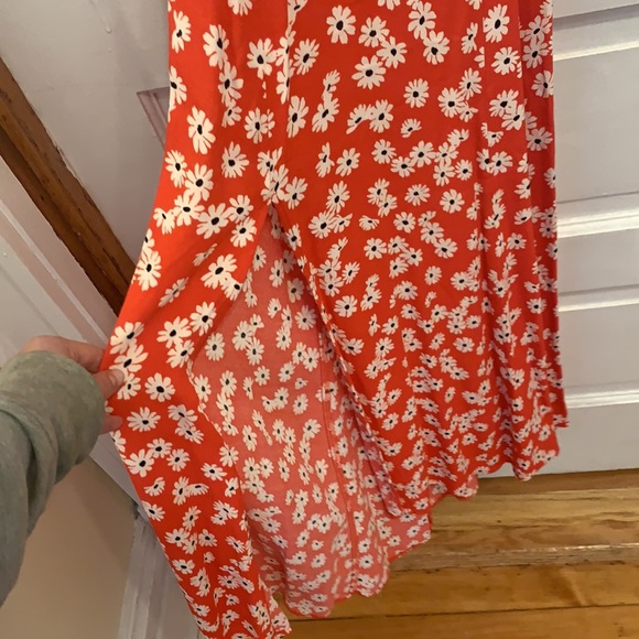 LIKE NEW Reformation Gavin Dress in rare print - Picture 4 of 7